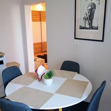 Krasi Apartment Burgas