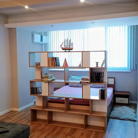 Krasi Apartment